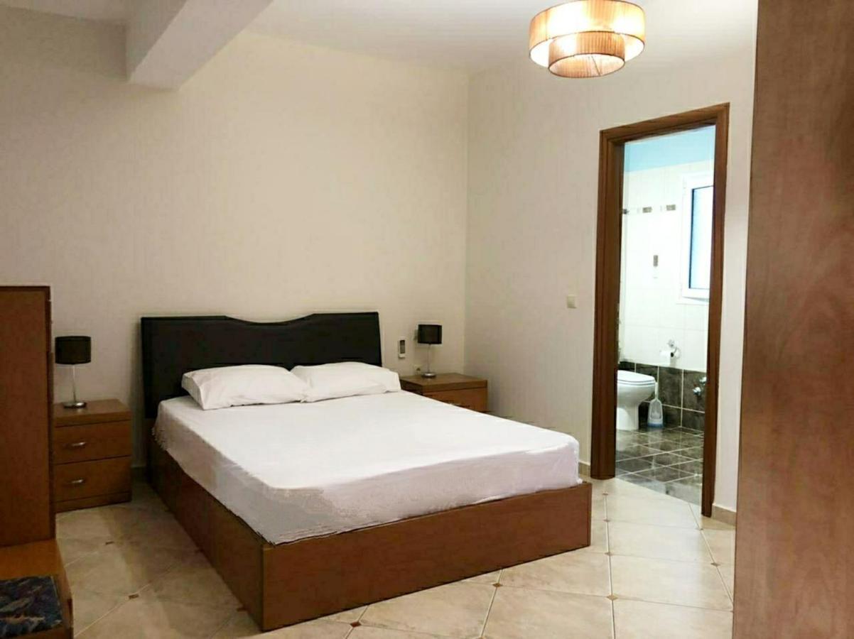 Melina Apartment ポロス エクステリア 写真