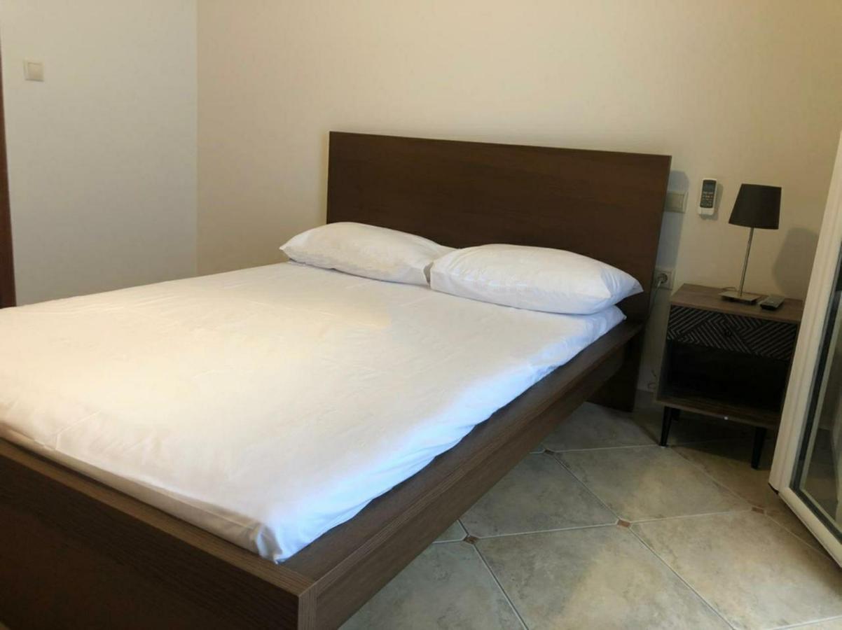 Melina Apartment ポロス エクステリア 写真