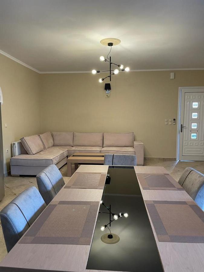 Melina Apartment ポロス エクステリア 写真